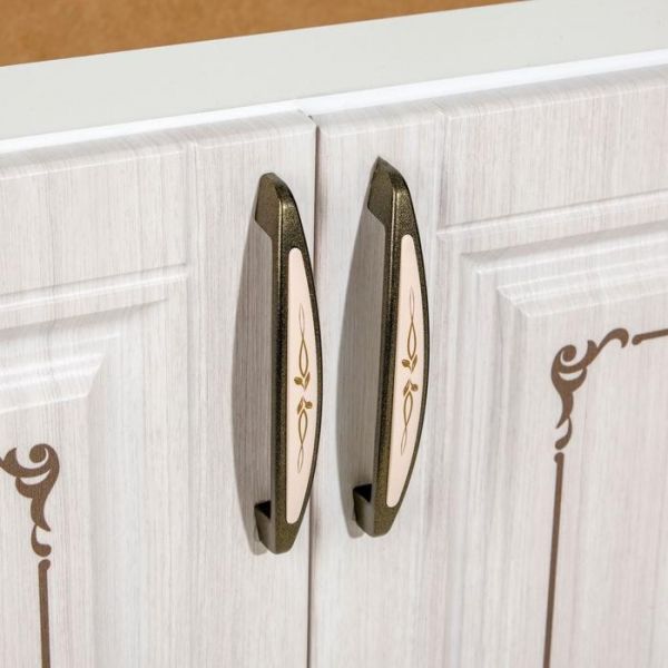 Шкаф напольный Велес двухдверный 800х446х820 белый/сандал белый