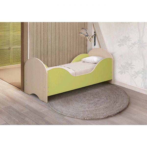 Кровать детская «Малышка №7», 1400 ? 600 мм, лдсп, цвет дуб молочный / лайм